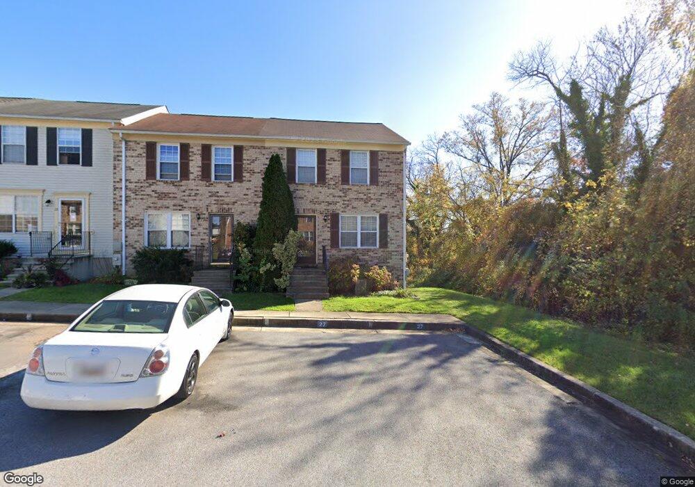 27 W End Ct, Halethorpe, MD 21227 - photo 1