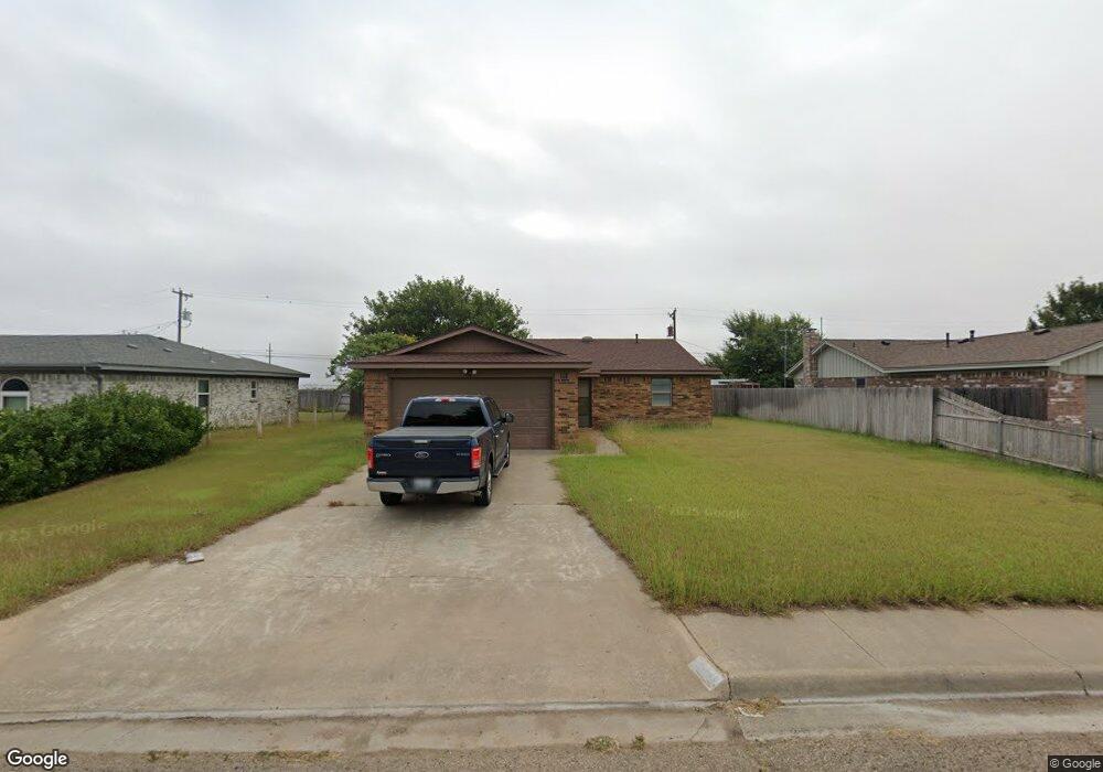 622 Bailey Ave, Dumas, TX 79029 - photo 1