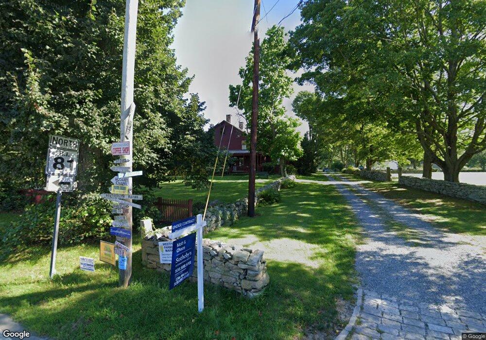 14 Main St, Little Compton, RI 02837 - photo 1