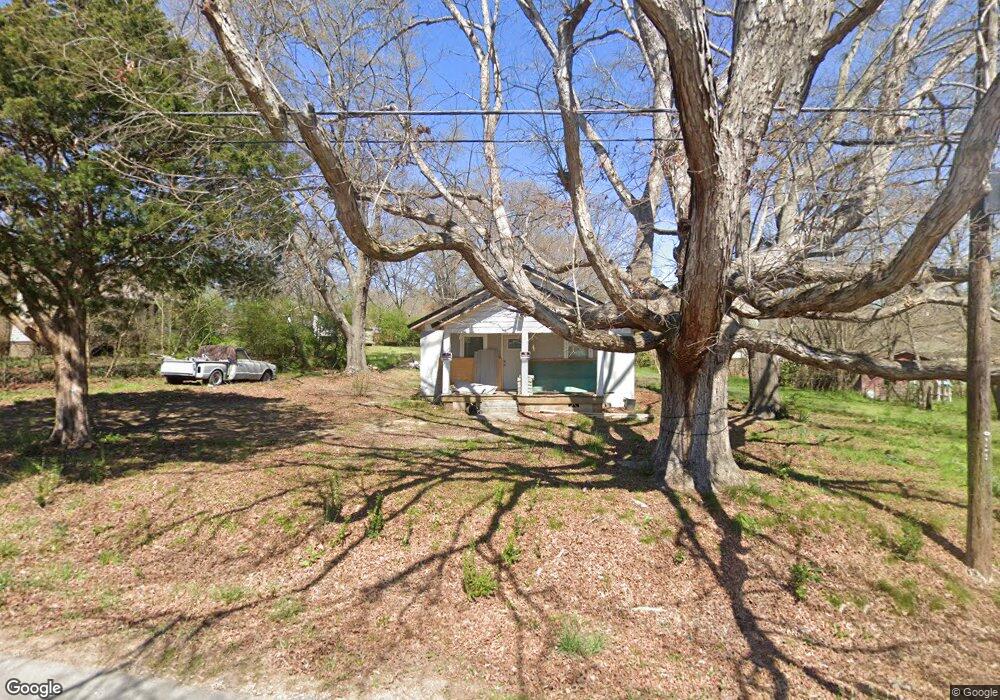 335 Mcarthur St, Cedartown, GA 30125 - photo 1