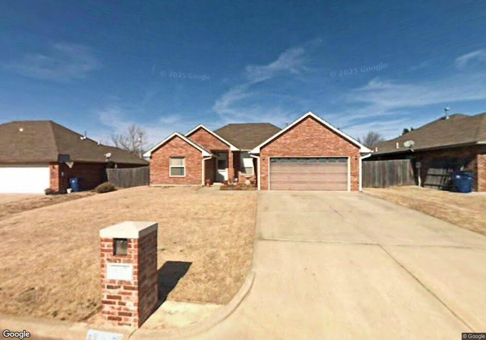 617 Woodbriar, Noble, OK 73068 - photo 1