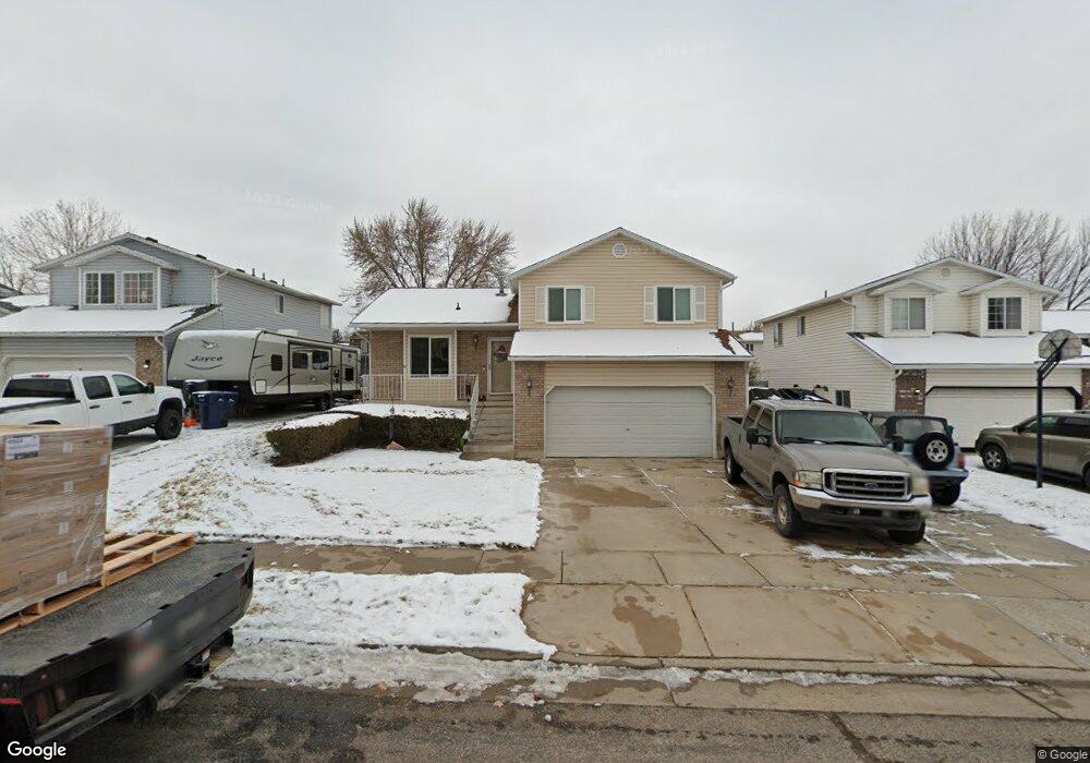 2805 W 4400 S, Roy, UT 84067 - photo 1
