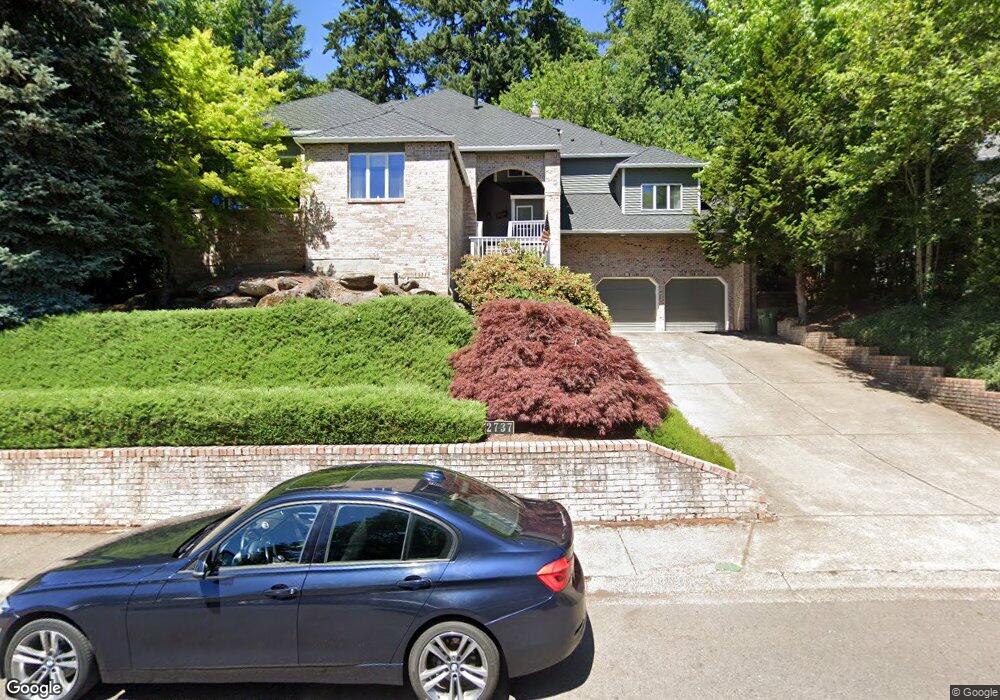 2737 Tolkien Ln, Lake Oswego, OR 97034 - photo 1