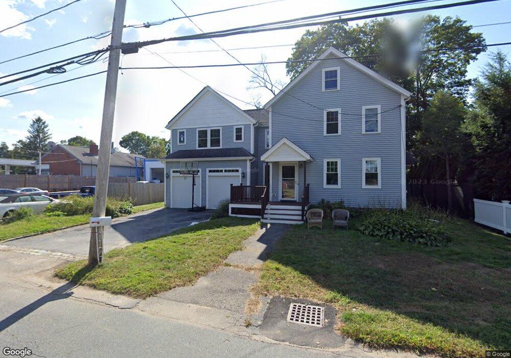 8 Leach Ln, Natick, MA 01760 - photo 1