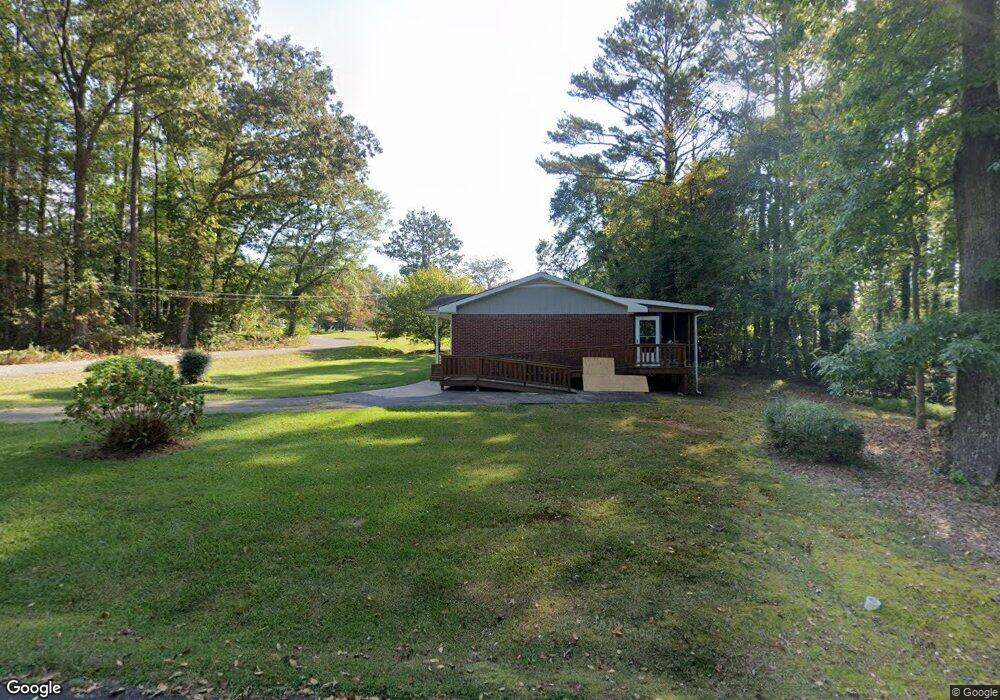 401 Sally Ann Cir, Bowdon, GA 30108 - photo 1