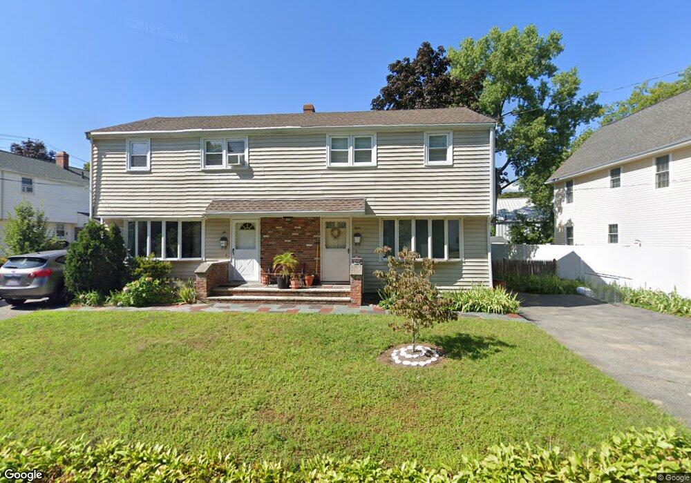 8 Baldwin St, Winchester, MA 01890 - photo 1