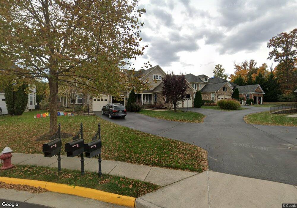 42941 Thornblade Cir, Ashburn, VA 20148 - photo 1