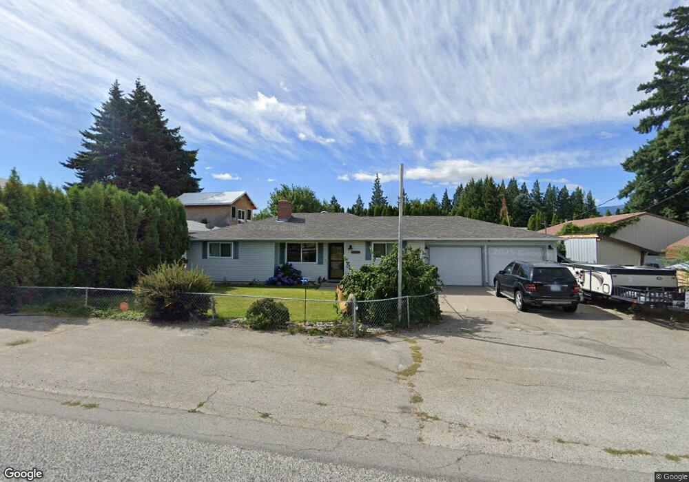 2114 3rd St NE, East Wenatchee, WA 98802 - photo 1