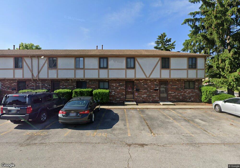 5082 Bentley Ln unit 5082, Columbus, OH 43220 - photo 1