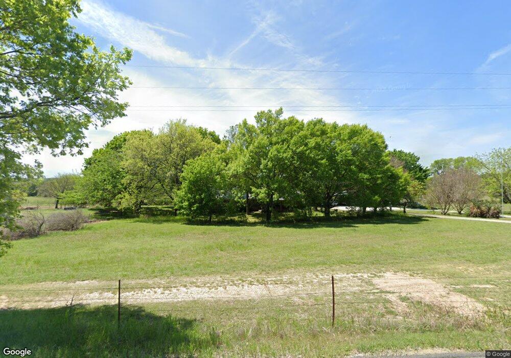 572 County Road 2215, Decatur, TX 76234 - photo 1