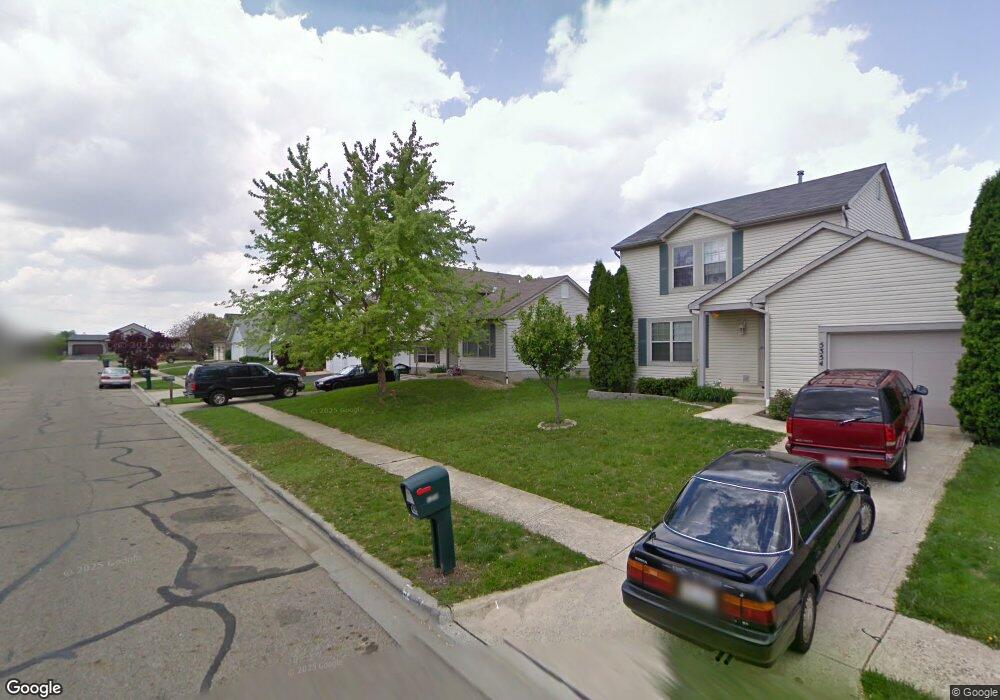 5360 Cherry Bud Ct, Columbus, OH 43228 - photo 1