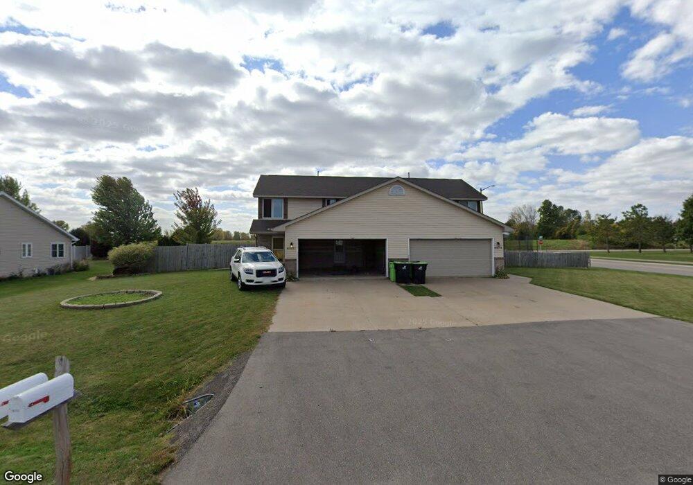W5779 Skippers Ln, Appleton, WI 54915 - photo 1