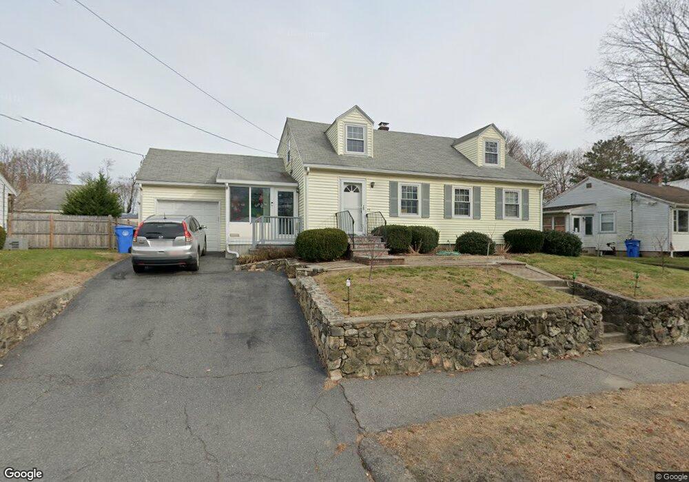 55 Stow St unit 2, Waltham, MA 02453 - photo 1