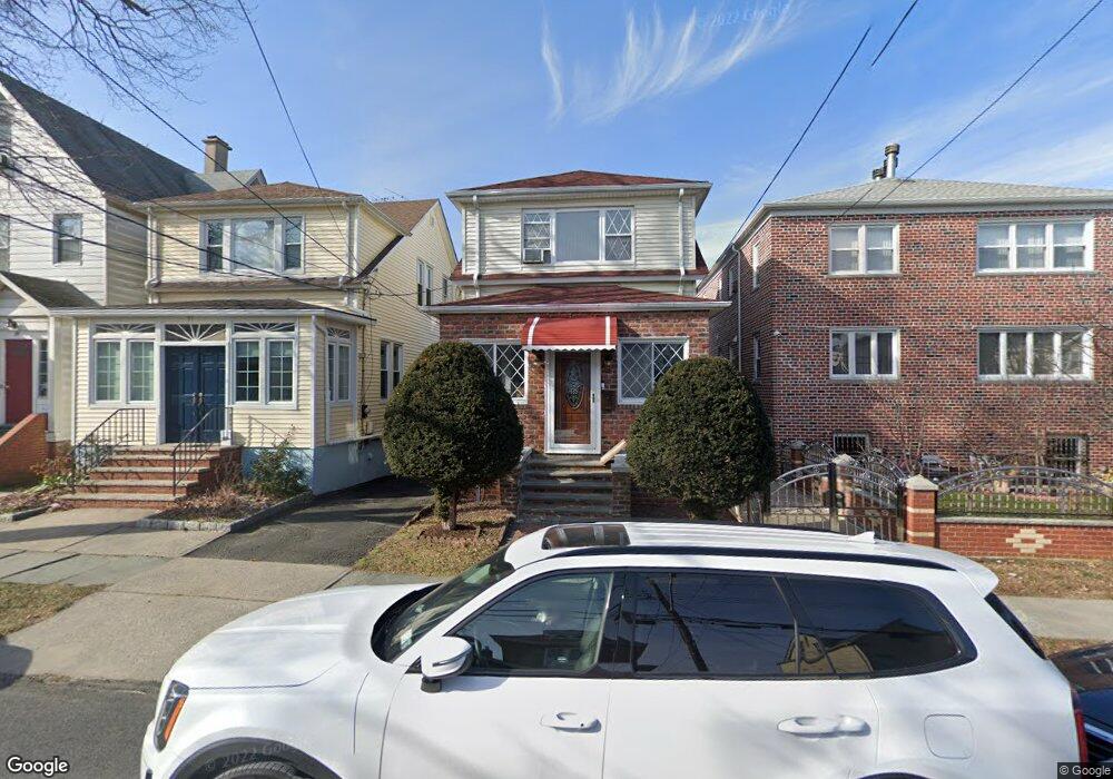 95 Hyatt Ave, Yonkers, NY 10704 - photo 1