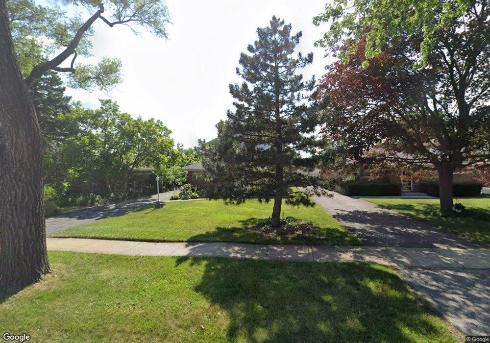 928 S Hillcrest Ave, Elmhurst, IL 60126 - photo 1