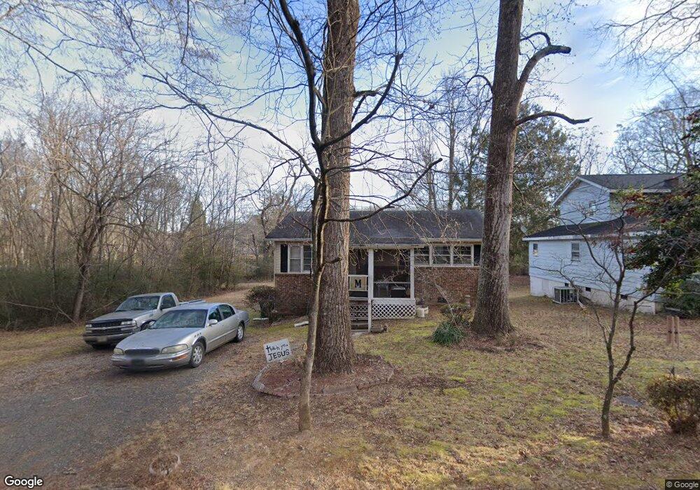 107 Chelsea Dr, Oxford, NC 27565 - photo 1