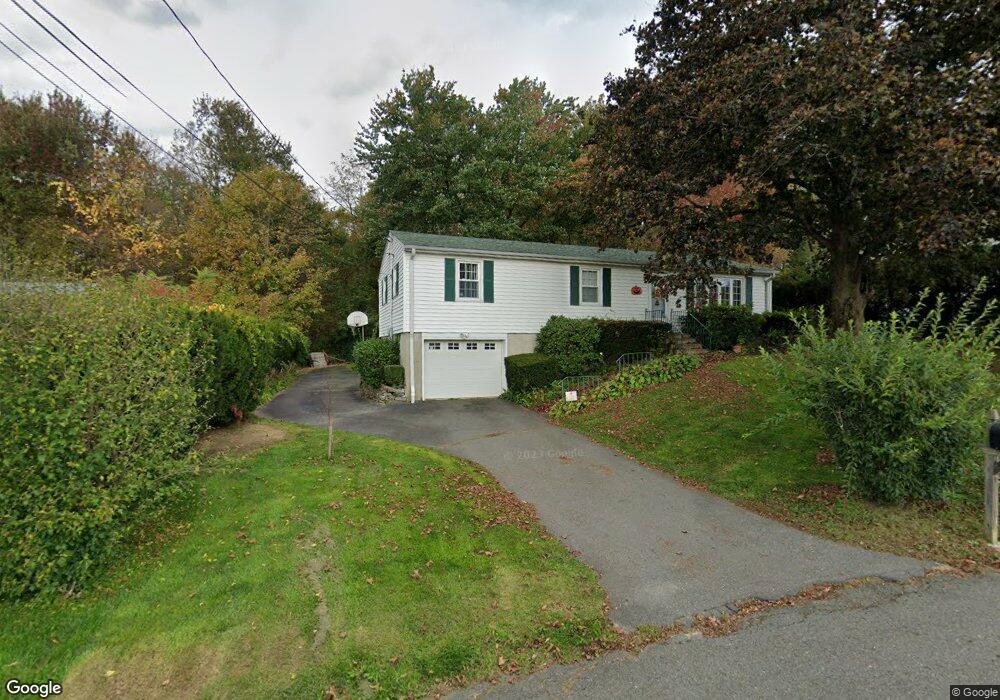 62 Hickory Hill Dr, Waterbury, CT 06708 - photo 1