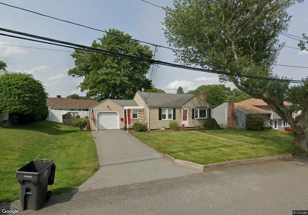 35 Rangeley Rd, Cranston, RI 02920 - photo 1