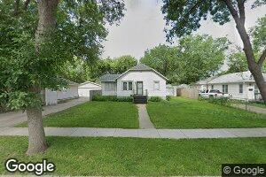 922 28th St N, Fargo, ND 58102