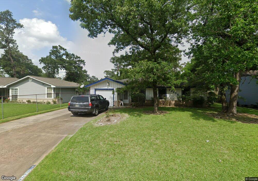10426 Envoy St, Houston, TX 77016 - photo 1