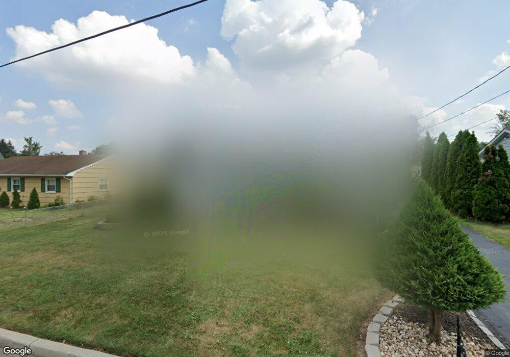 67 Allen St E, Piscataway, NJ 08854 - photo 1