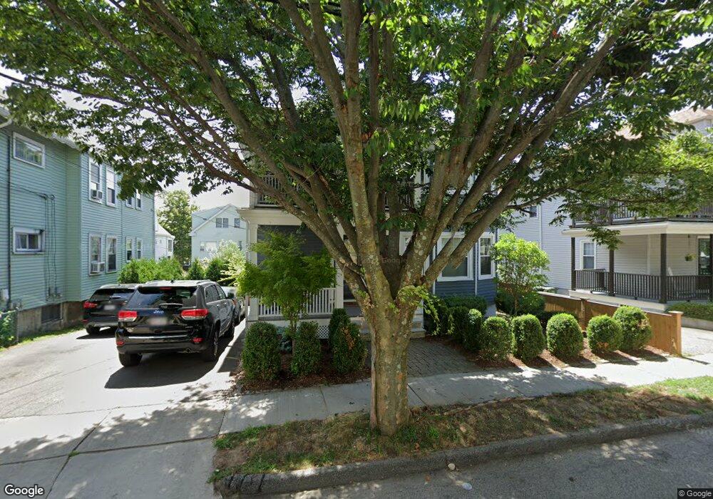 76 Putnam St unit 2, Watertown, MA 02472 - photo 1