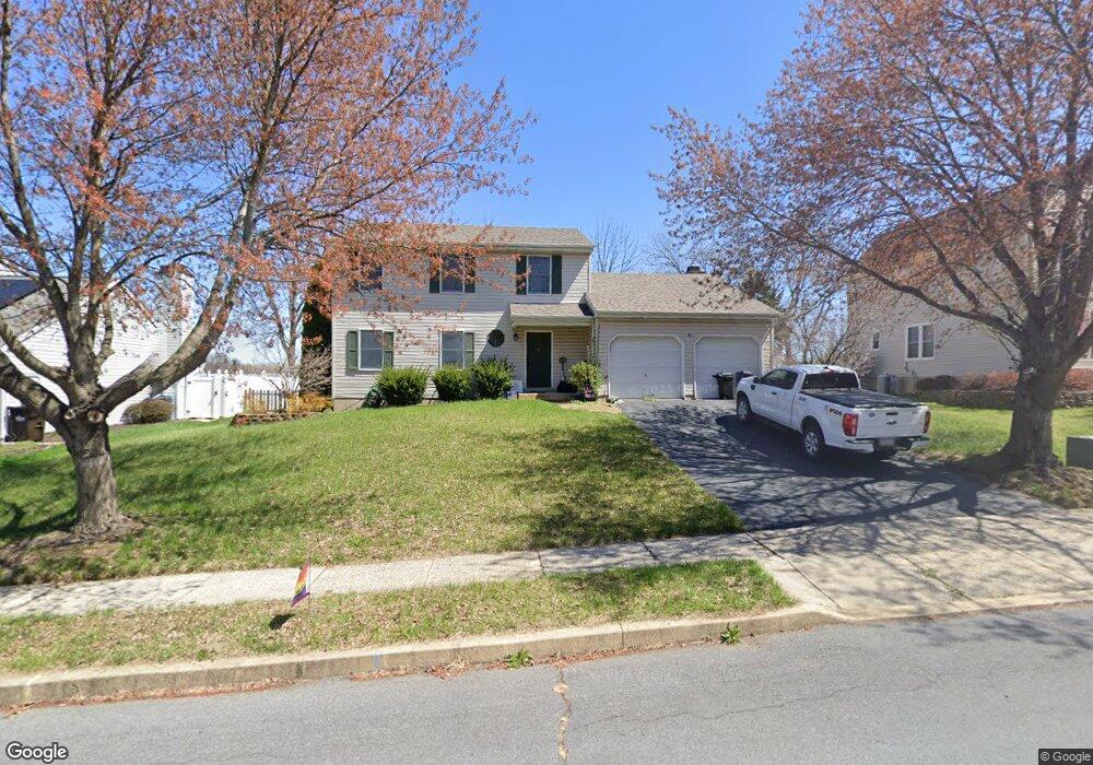 17 Fox Glove Ln, Reading, PA 19606 - photo 1