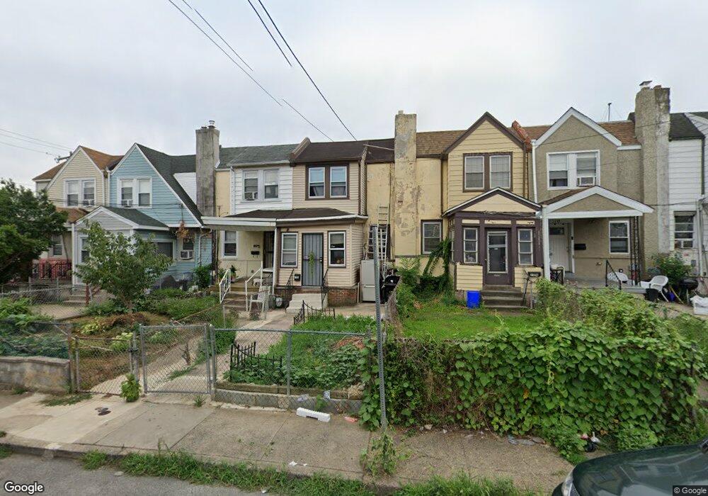 7104 Radbourne Rd, Upper Darby, PA 19082 - photo 1