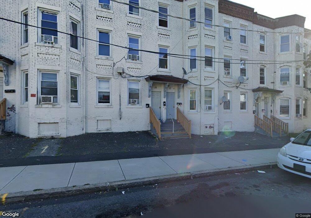 13 Worcester Place unit 23, Holyoke, MA 01040 - photo 1