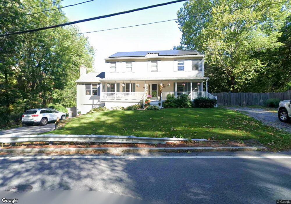242 Mill St, Lancaster, MA 01523 - photo 1