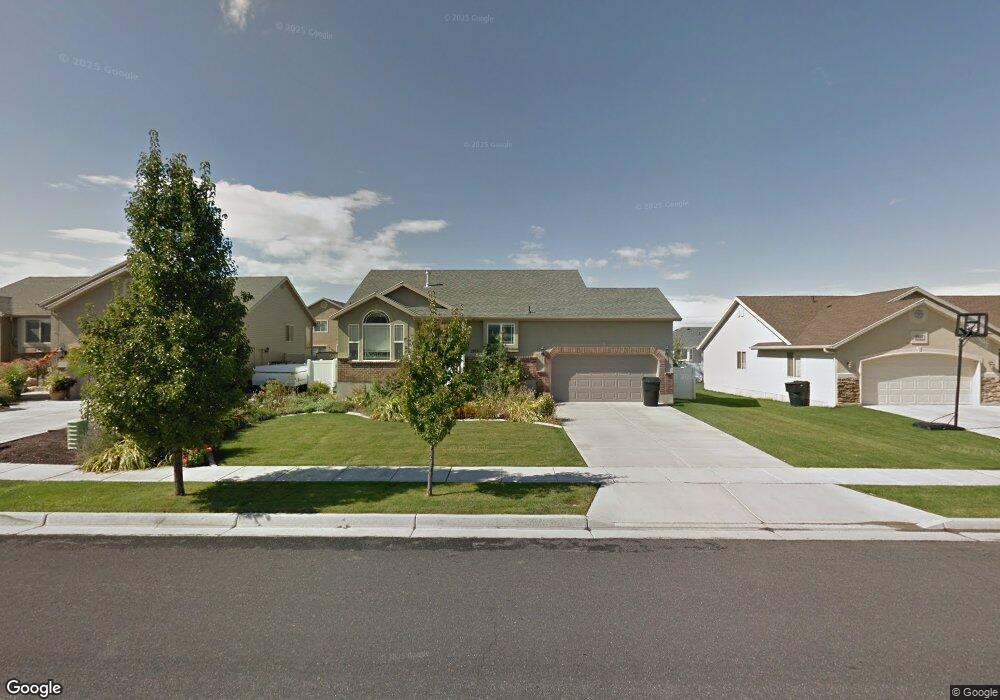 1911 N 2595 W, Clearfield, UT 84015 - photo 1