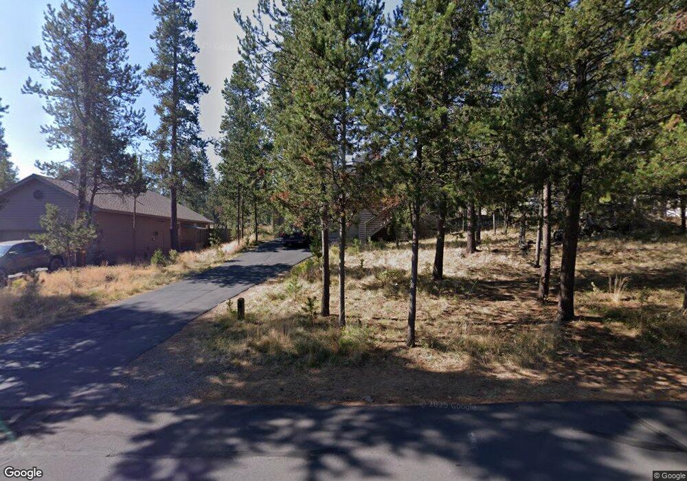 2 Tan Oak Ln, Sunriver, OR 97707 - photo 1