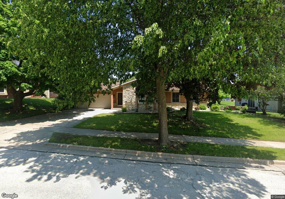 1907 Harvest Ln, Waukesha, WI 53186 - photo 1