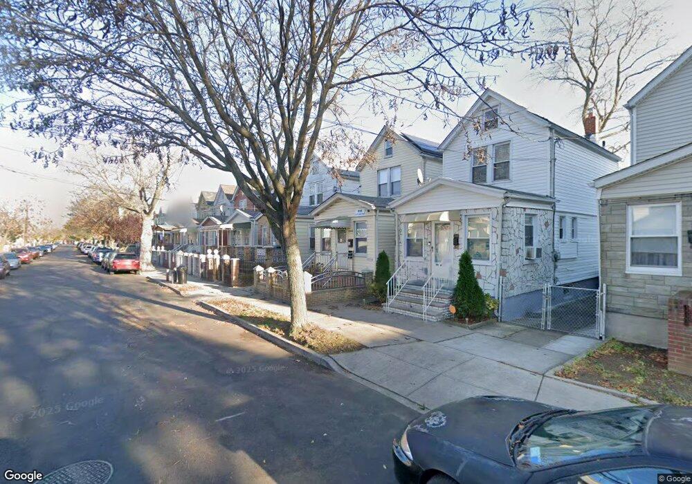 15042 116th Rd, Jamaica, NY 11434 - photo 1