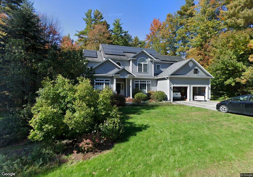 757 Southview Dr, Richmond, VT 05477 - photo 1