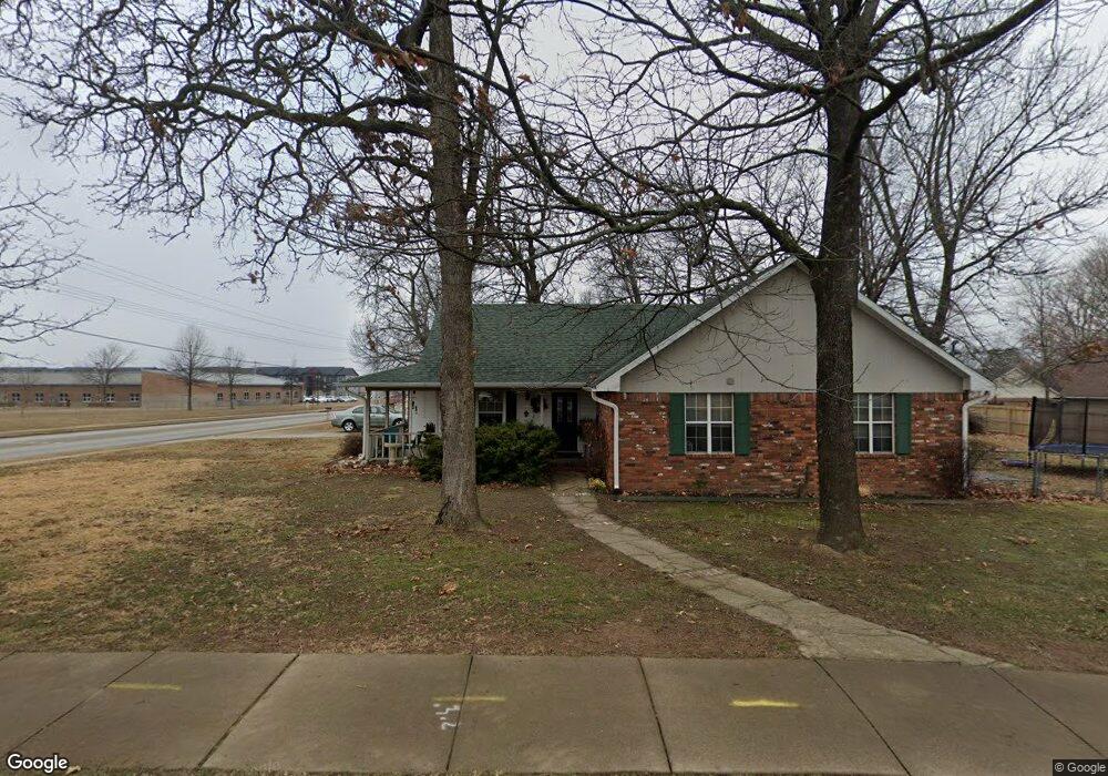 404 N Quail Terrace, Rogers, AR 72756 - photo 1