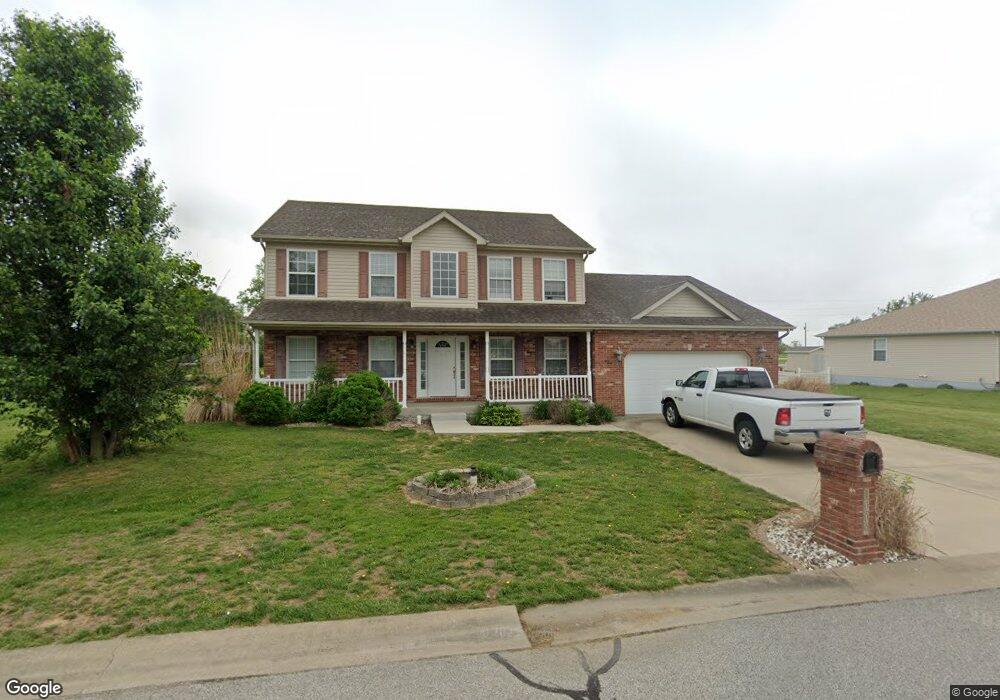 1009 Torrington Ln, Freeburg, IL 62243 - photo 1