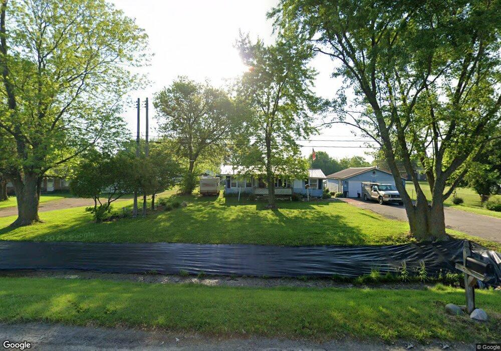 9162 N Genesee Rd, Mount Morris, MI 48458 - photo 1