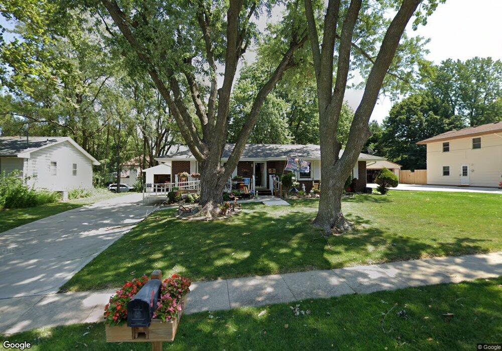 1257 33rd St, West Des Moines, IA 50266 - photo 1