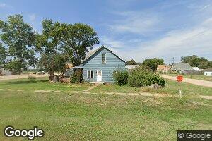 215 Maine Ave, Red Cloud, NE 68970