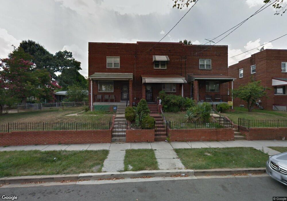 101 54th St SE, Washington, DC 20019 - photo 1