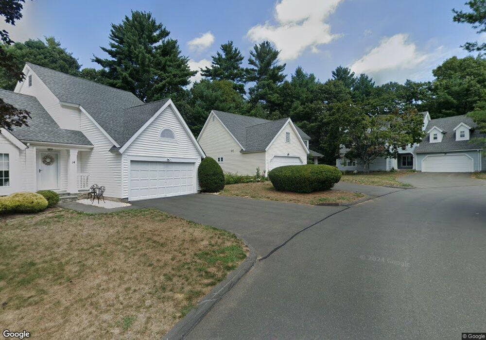 12 Southbridge Ct, Simsbury, CT 06070 - photo 1