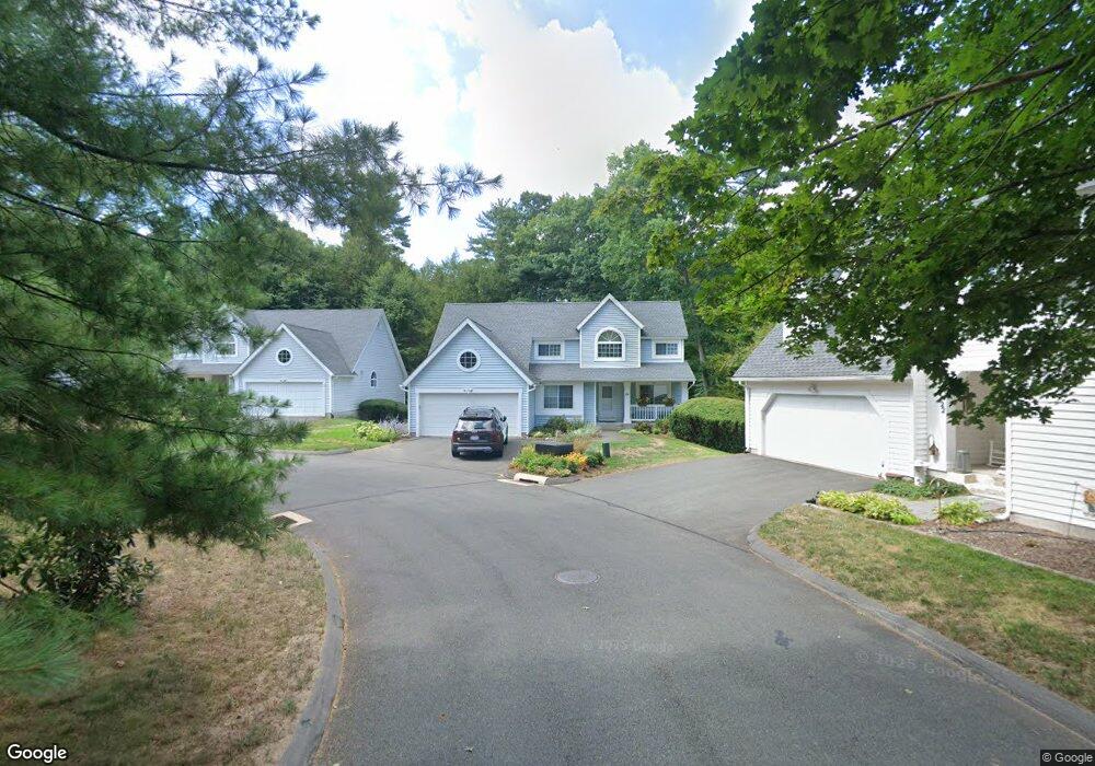 24 Southbridge Ct, Simsbury, CT 06070 - photo 1