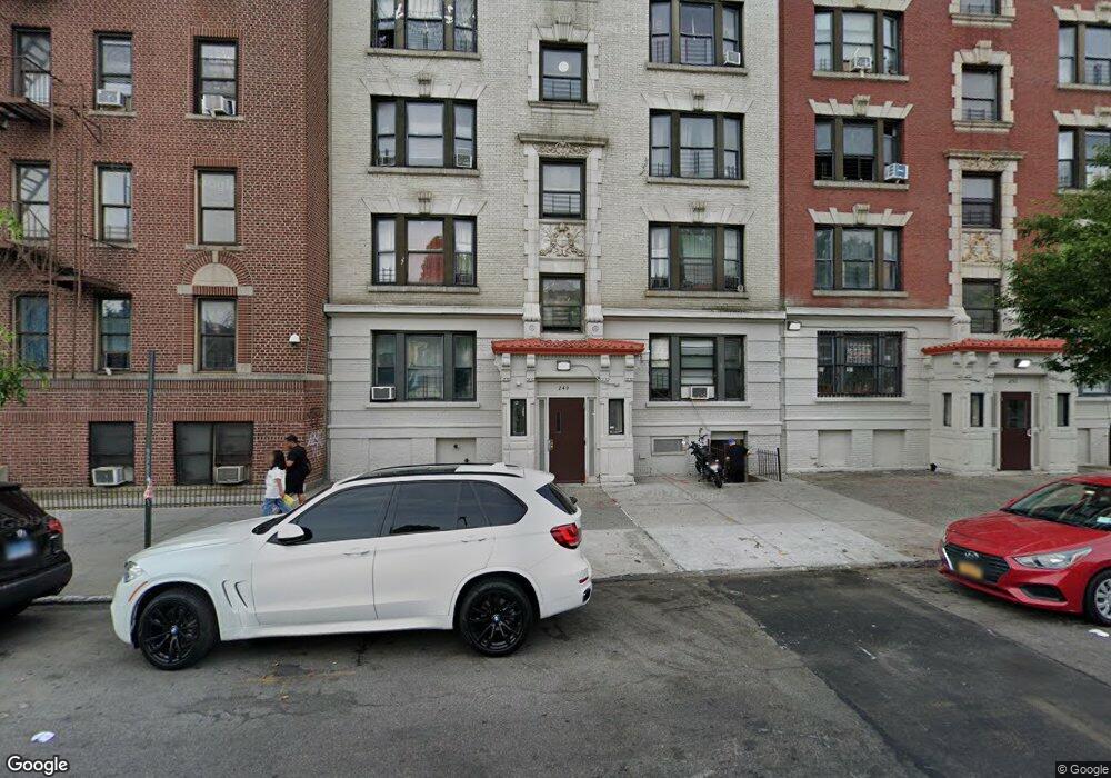 249 E Kingsbridge Rd, Bronx, NY 10458 - photo 1