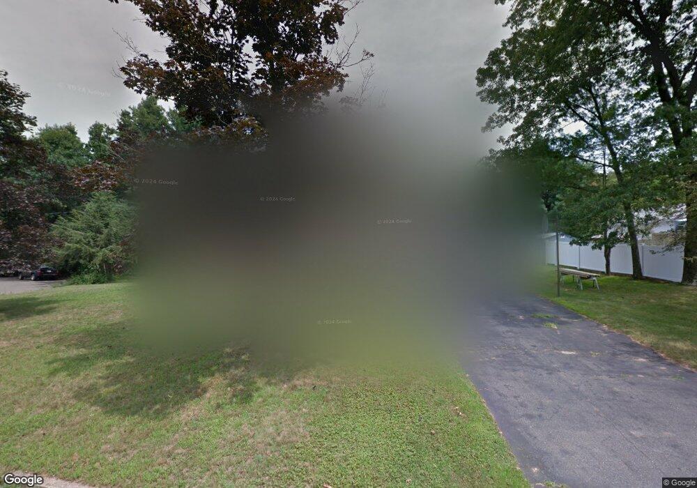 17 Bishop Dr, Manchester, CT 06042 - photo 1