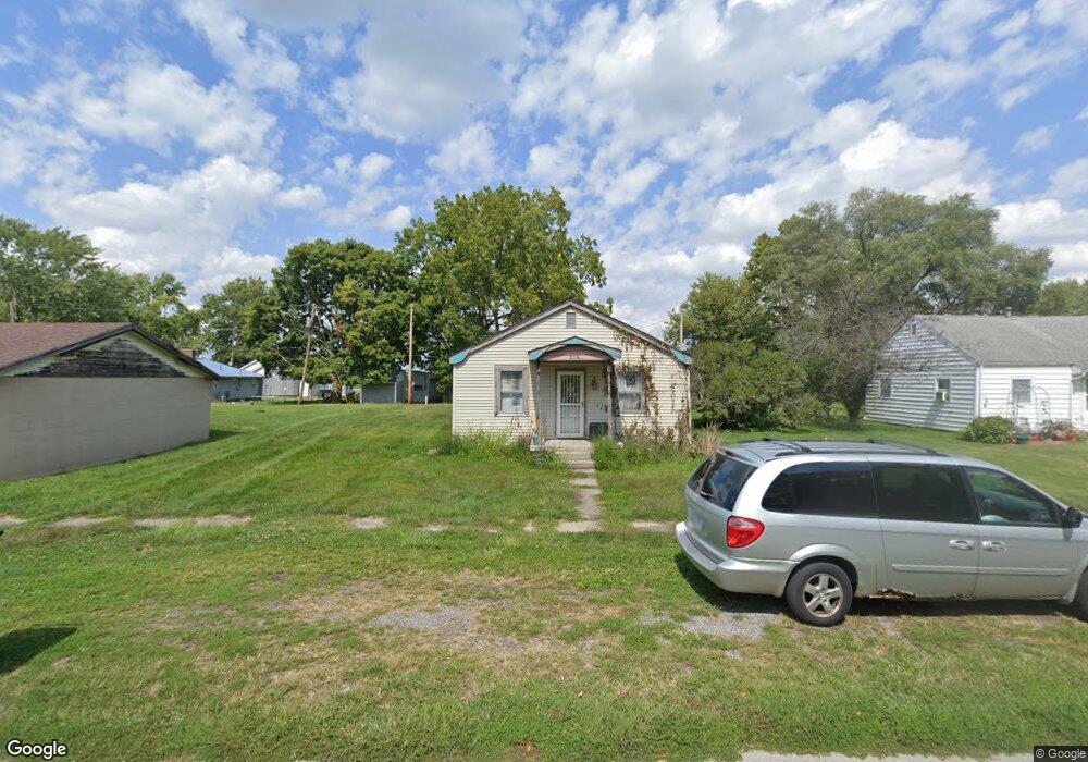 214 E Vine St, Sharpsville, IN 46068 - photo 1