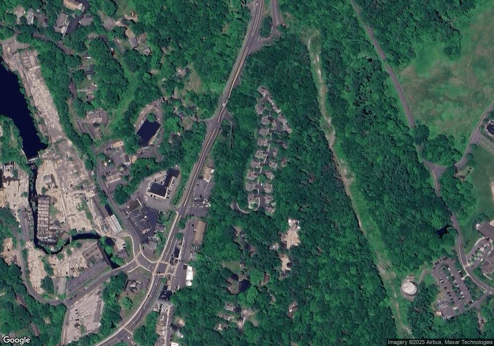 5 Woods Way, Redding, CT 06896 - photo 1