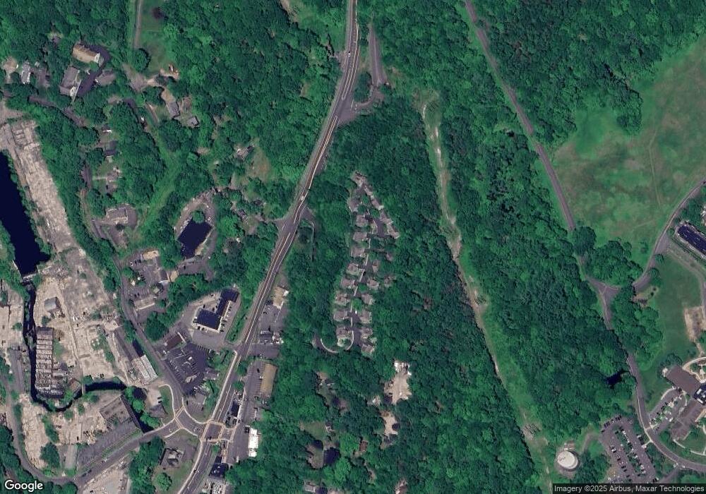 11 Woods Way, Redding, CT 06896 - photo 1