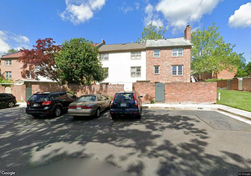 8403 Willow Forge Rd, Springfield, VA 22152 - photo 1