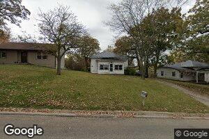 1009 10th St, Corning, IA 50841